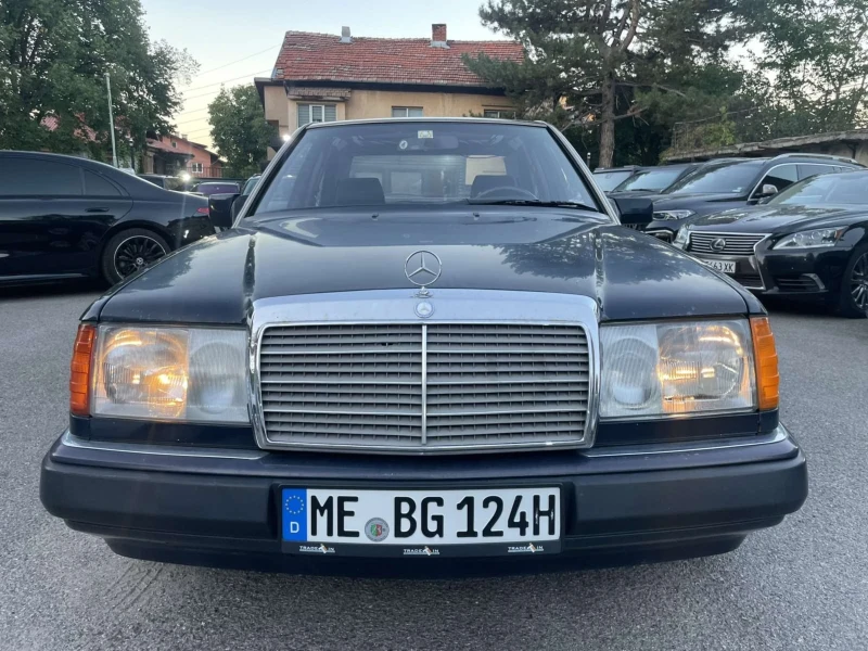 Mercedes-Benz 124 230E/Автоматик/Като нов, снимка 3 - Автомобили и джипове - 51890312