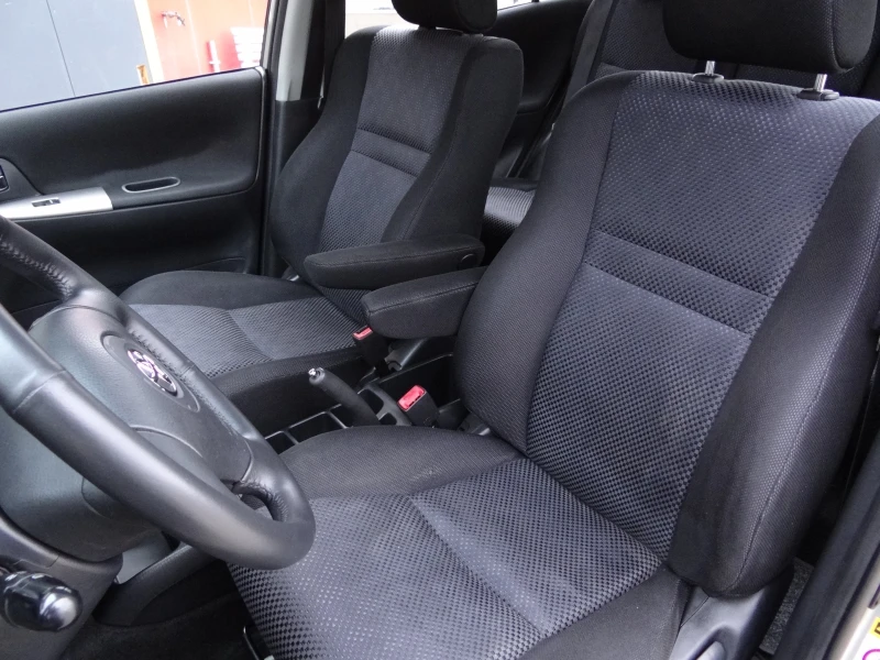 Toyota Corolla verso 1.6vvt-i - 110k.c. / Климатроник / Euro-4 /, снимка 12 - Автомобили и джипове - 51995106