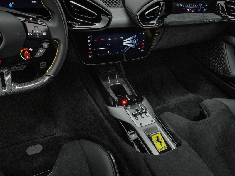 Ferrari 812 Superfast 12 Cilindri/CARBON/CERAMIC/LIFT/PANO/360/, снимка 12 - Автомобили и джипове - 52232902