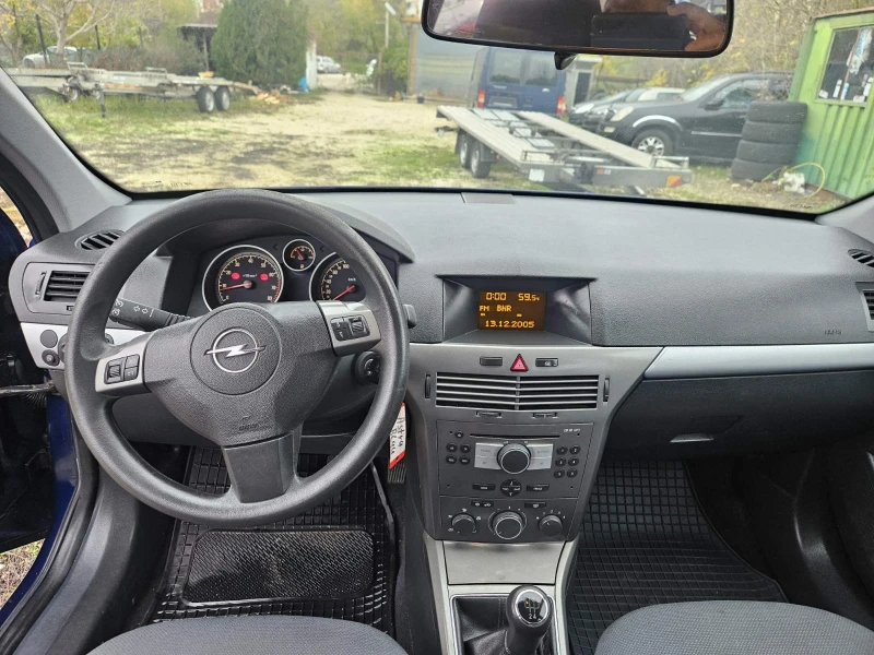 Opel Astra 1.4 90к.с., снимка 9 - Автомобили и джипове - 52369631