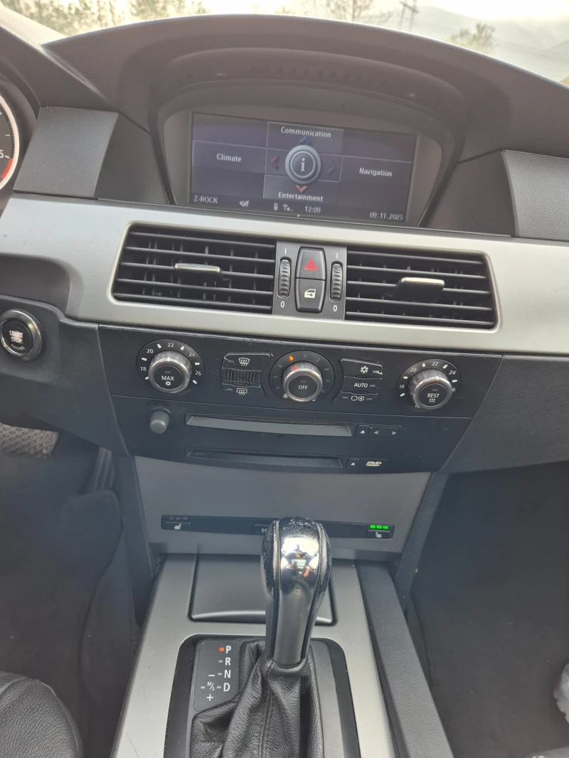 BMW 525, снимка 15 - Автомобили и джипове - 52521571