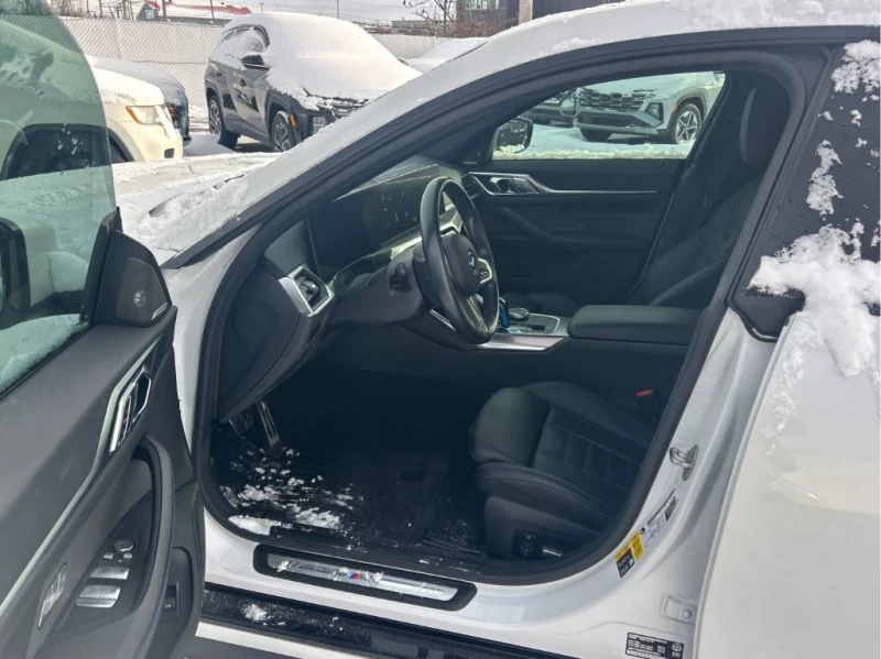 BMW i4 eDrive40 * M PACK* CARFAX* , снимка 6 - Автомобили и джипове - 52803373