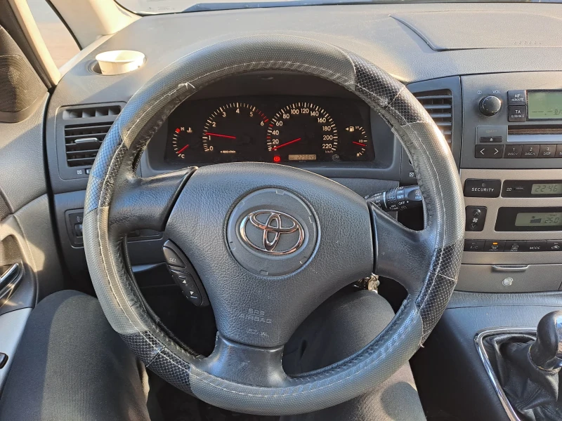 Toyota Corolla verso, снимка 4 - Автомобили и джипове - 53064103