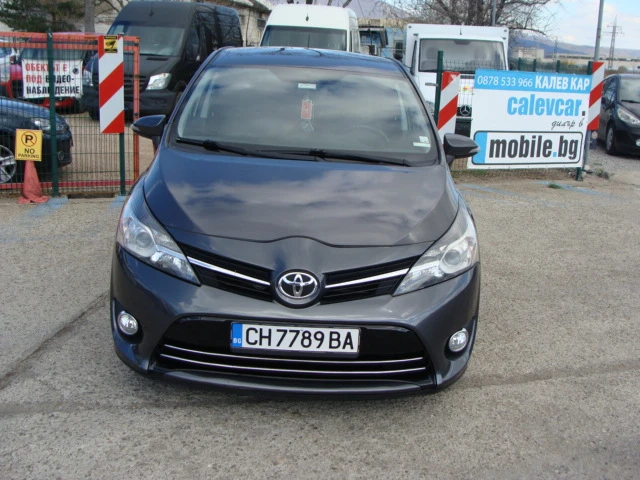 Toyota Verso 2.0, снимка 1 - Автомобили и джипове - 49593160