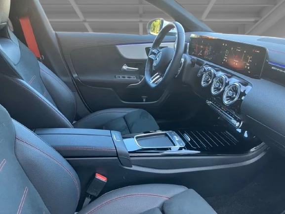 Mercedes-Benz CLA 35 AMG 4Matic = Premium = Гаранция - изображение 6