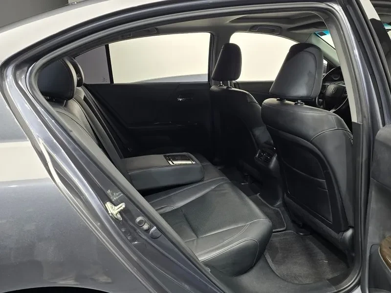 Honda Accord 3.5, снимка 12 - Автомобили и джипове - 54253632