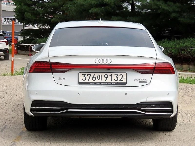 Audi A7 3.0 Automatic, снимка 4 - Автомобили и джипове - 55960395