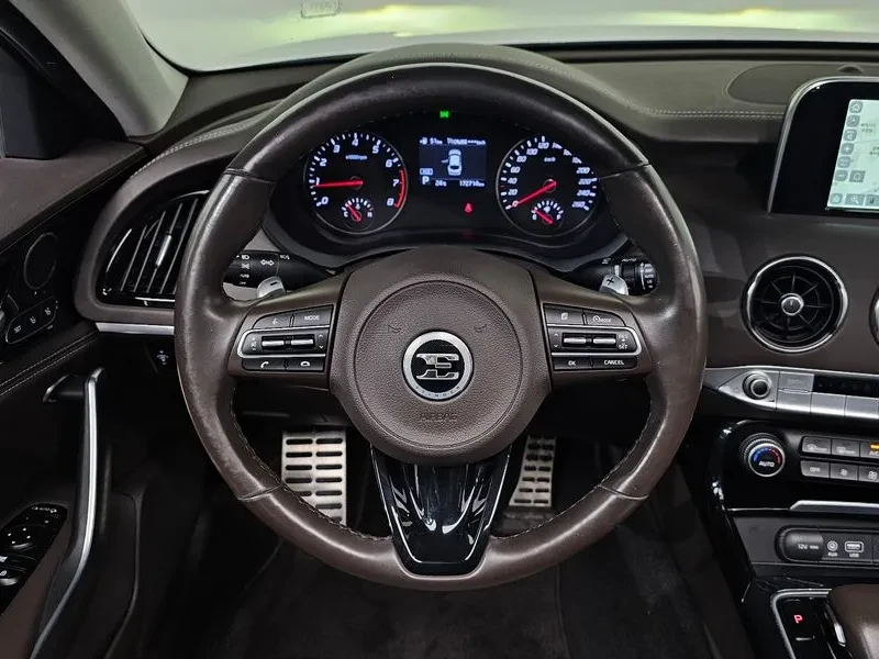 Kia Stinger 2.0 Turbo 2Wd Platinum, снимка 12 - Автомобили и джипове - 56356931