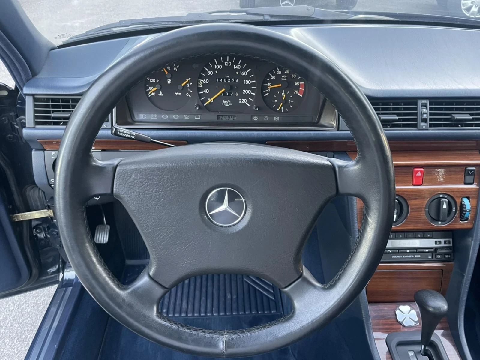 Mercedes-Benz 124 230E//  | Mobile.bg   11