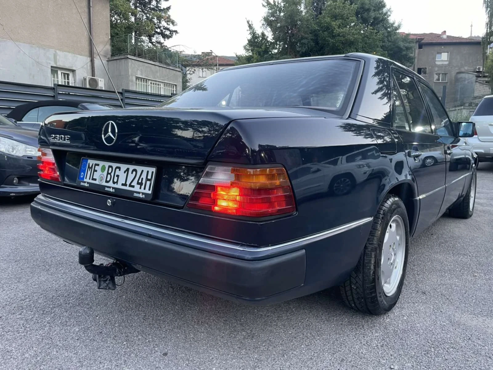 Mercedes-Benz 124 230E/Автоматик/Като нов - изображение 6