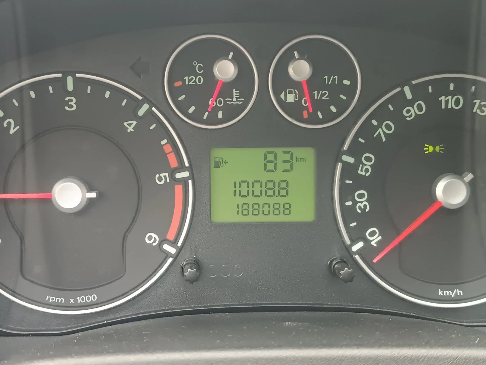 Ford Fiesta 1, 4 TDCi, перфектна - изображение 9