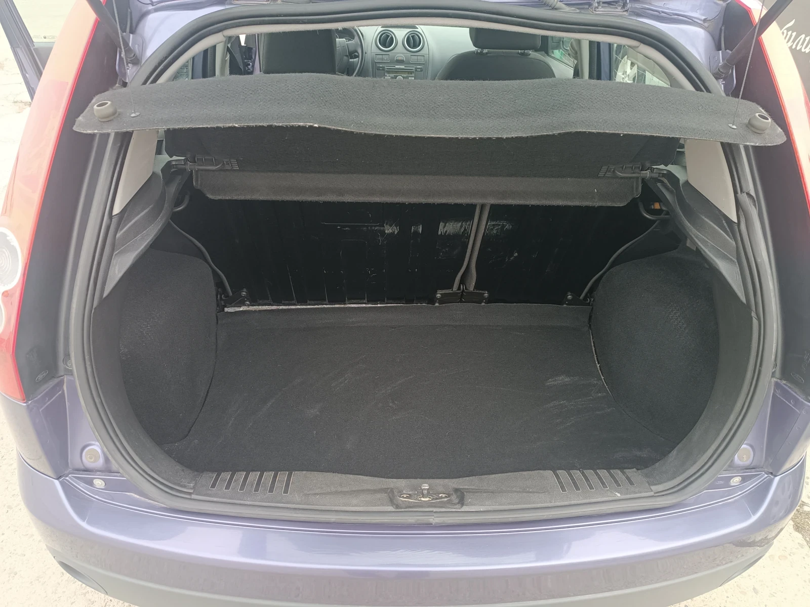 Ford Fiesta 1, 4 TDCi, перфектна - изображение 5