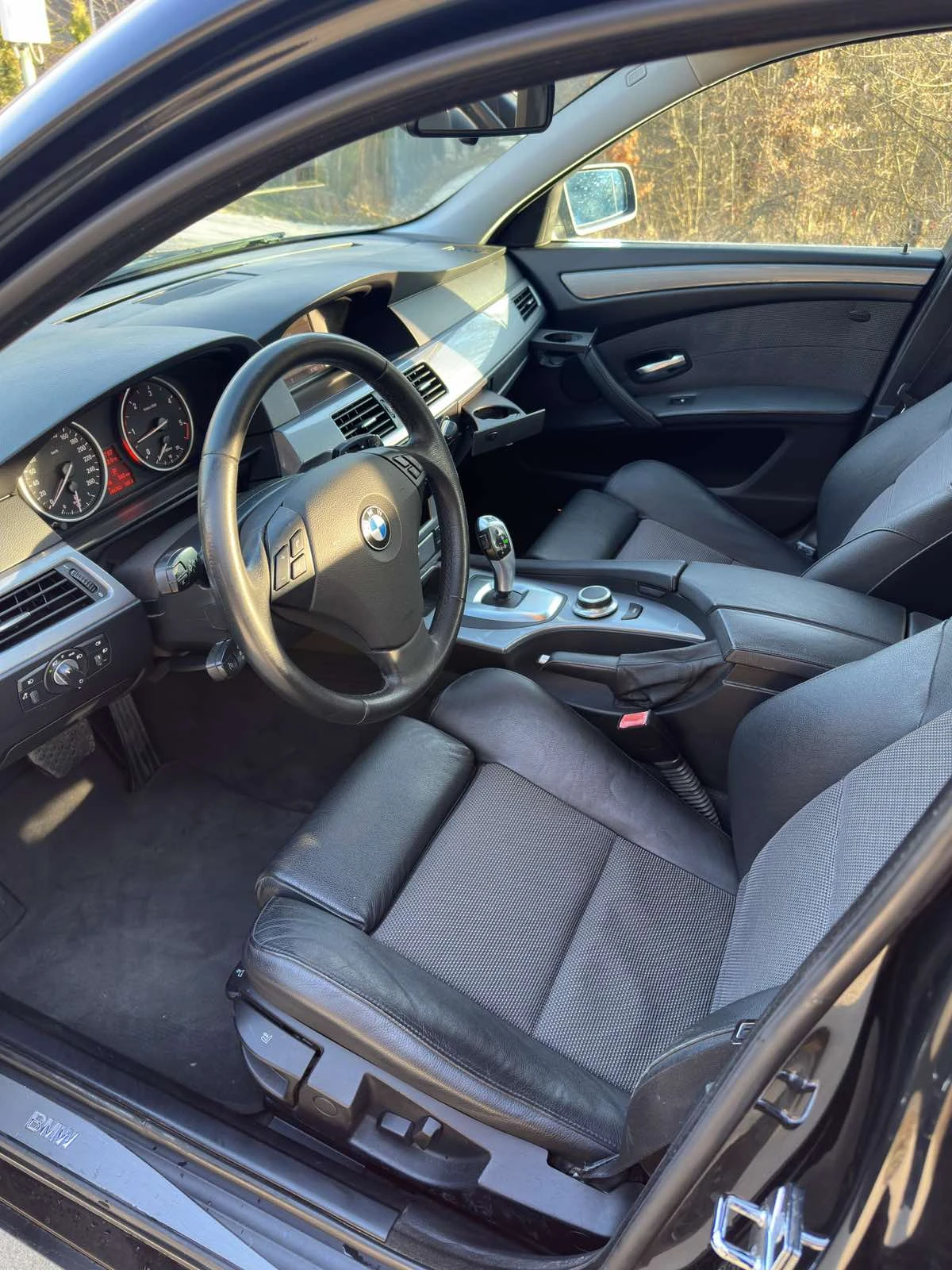 BMW 525 E60 M57, снимка 10 - Автомобили и джипове - 53580999