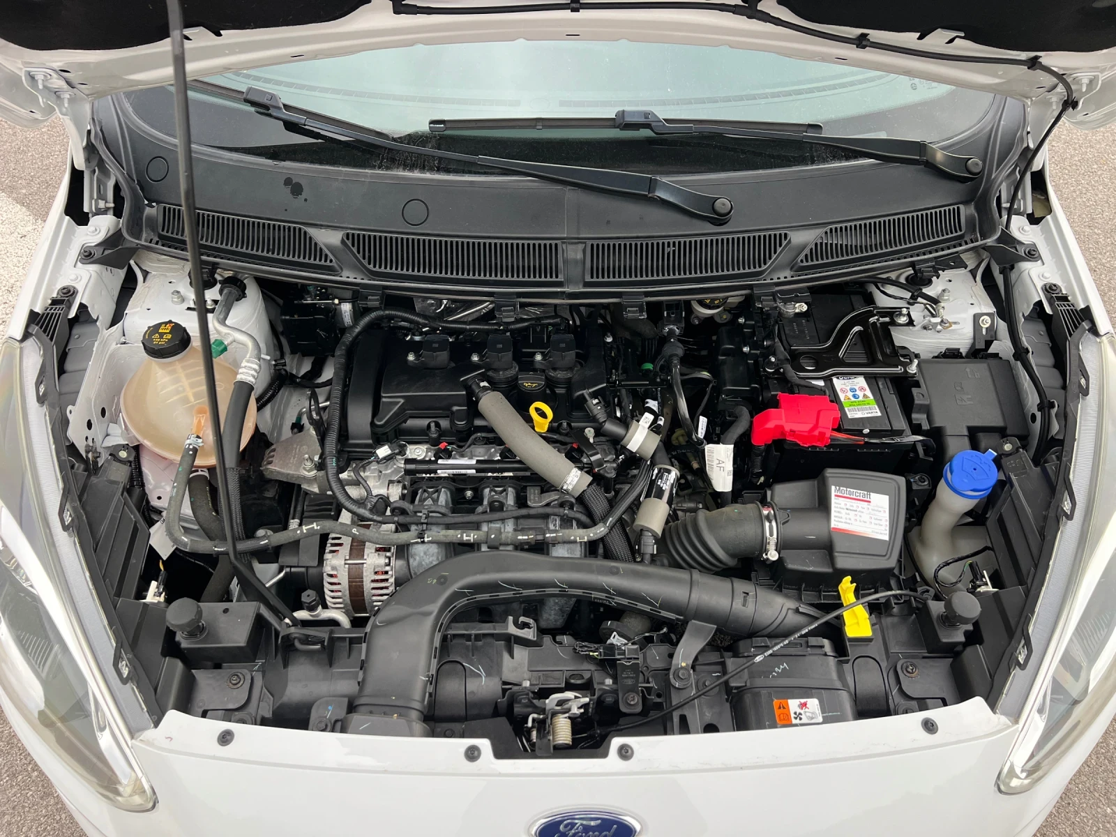 Ford Ka 1.2i* EURO 6* Face, снимка 15 - Автомобили и джипове - 53814462