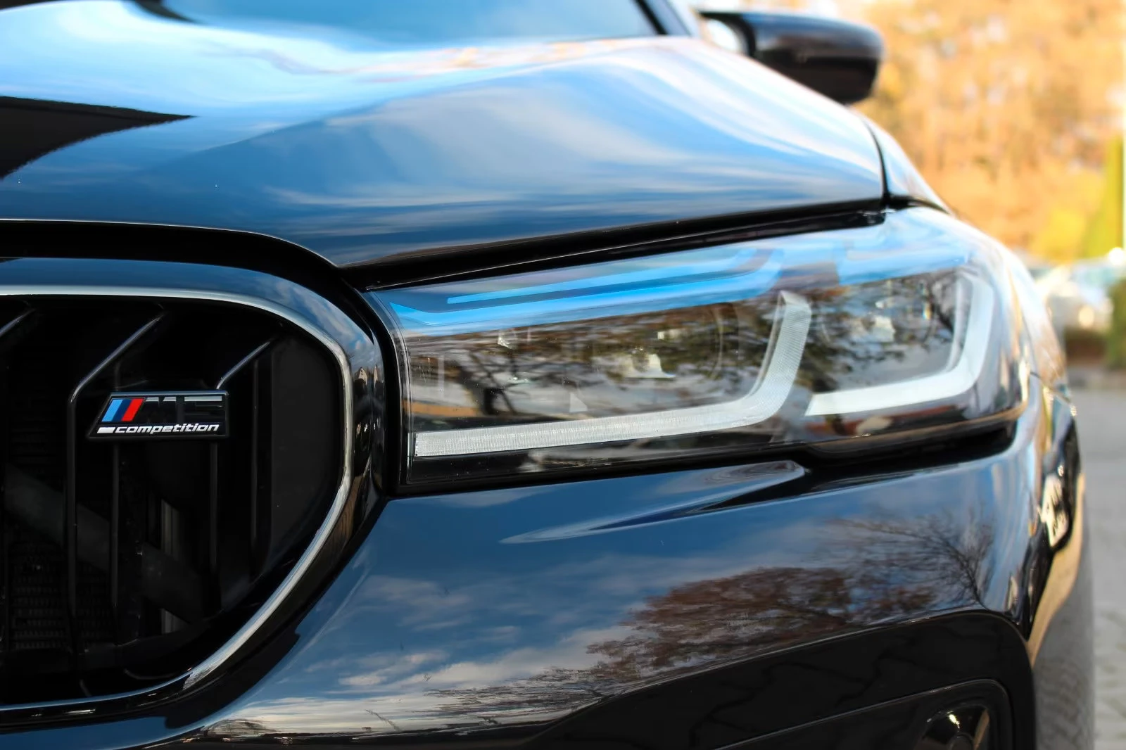 BMW M5 COMPETITION/625HP/xDRIVE/SOFT/MASS/LASER/360/308z, снимка 3 - Автомобили и джипове - 54229268