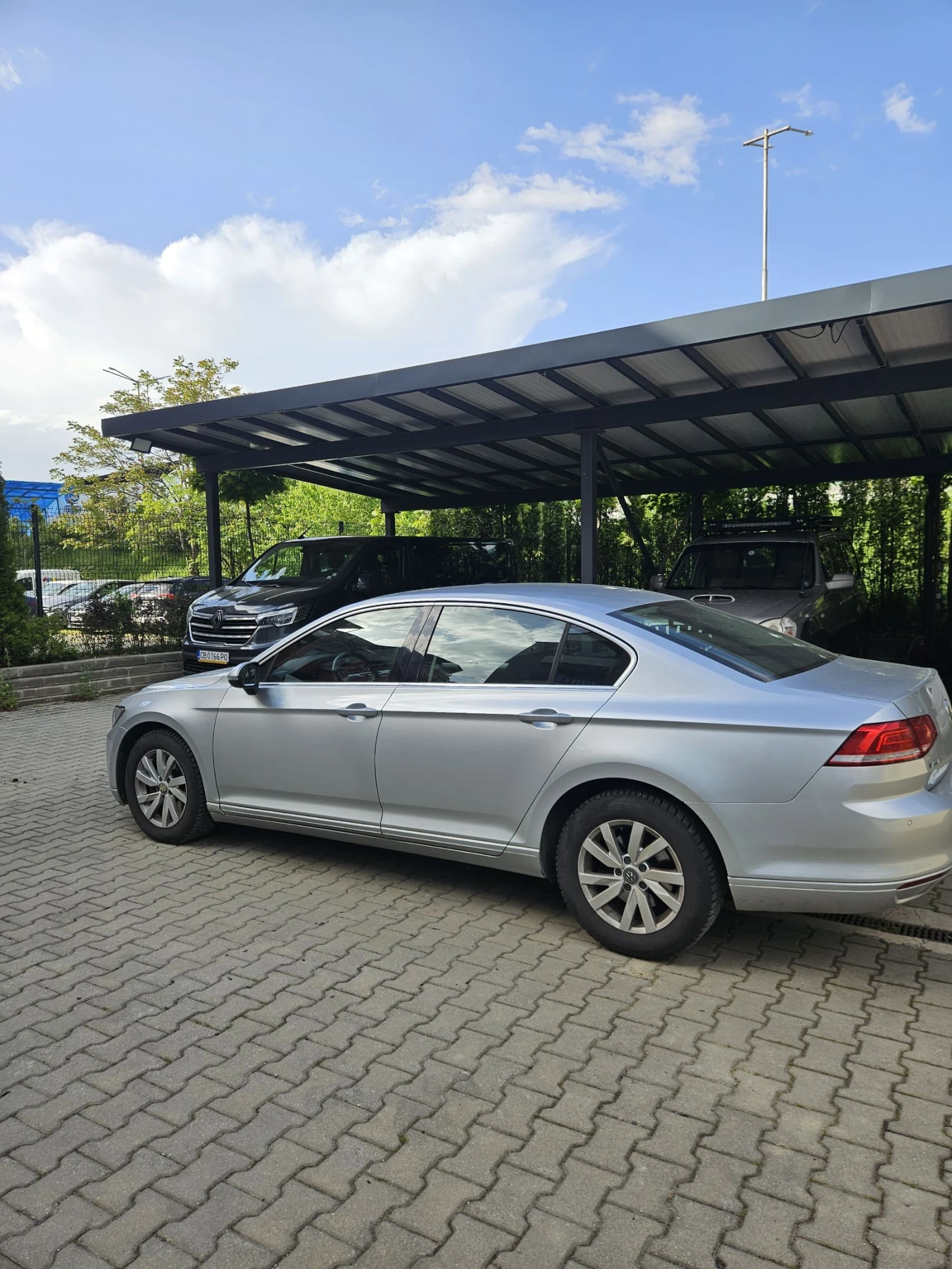 VW Passat