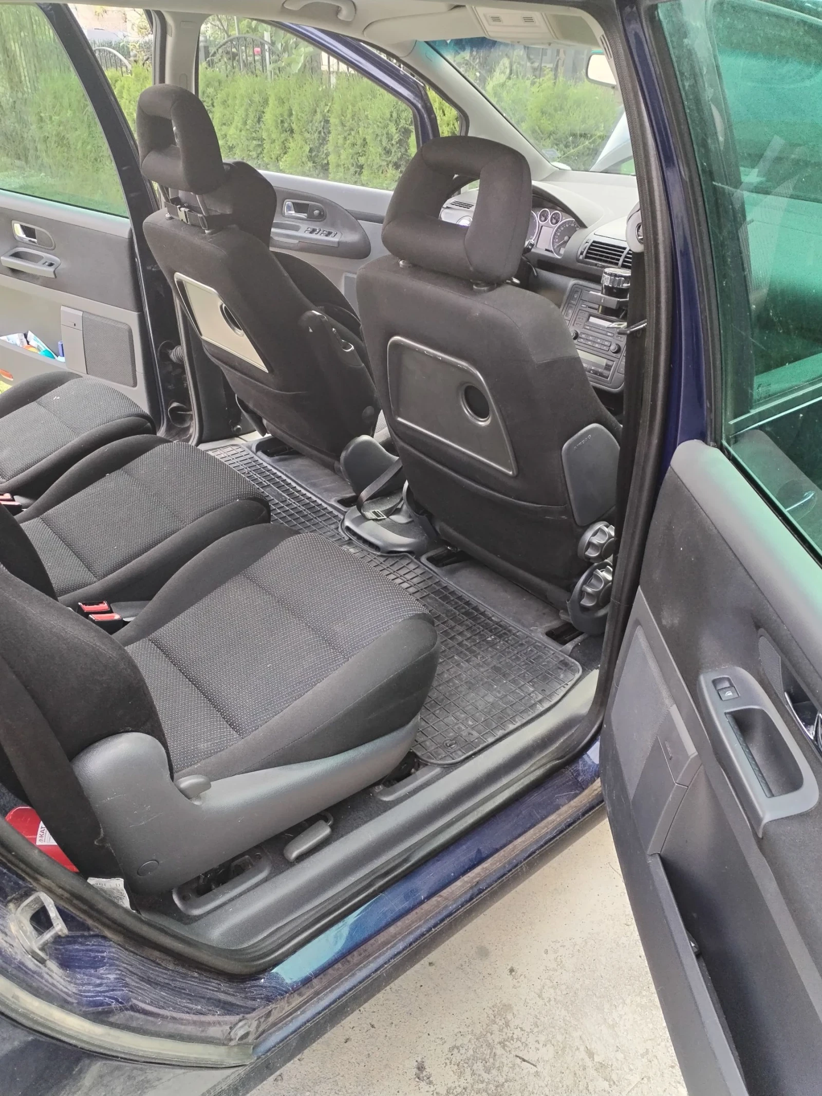 Seat Alhambra, снимка 12 - Автомобили и джипове - 54607962
