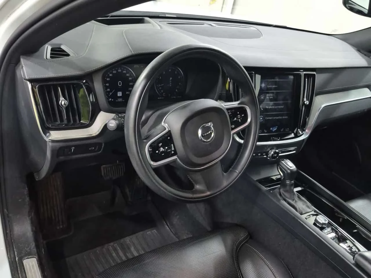 Volvo V60 * INSCRIPTION * CARFAX * ЦЕНА ДО БГ, снимка 9 - Автомобили и джипове - 54738795