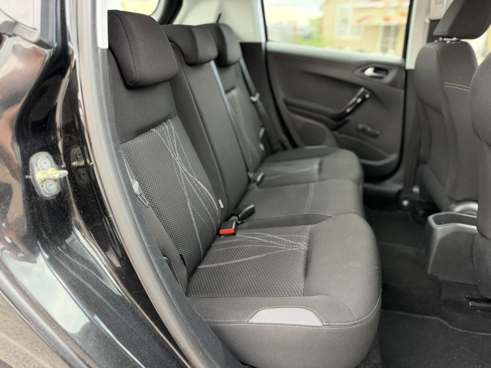 Peugeot 208 1.2 VTI* 2016г.* 100 000 KM., снимка 14 - Автомобили и джипове - 55156962
