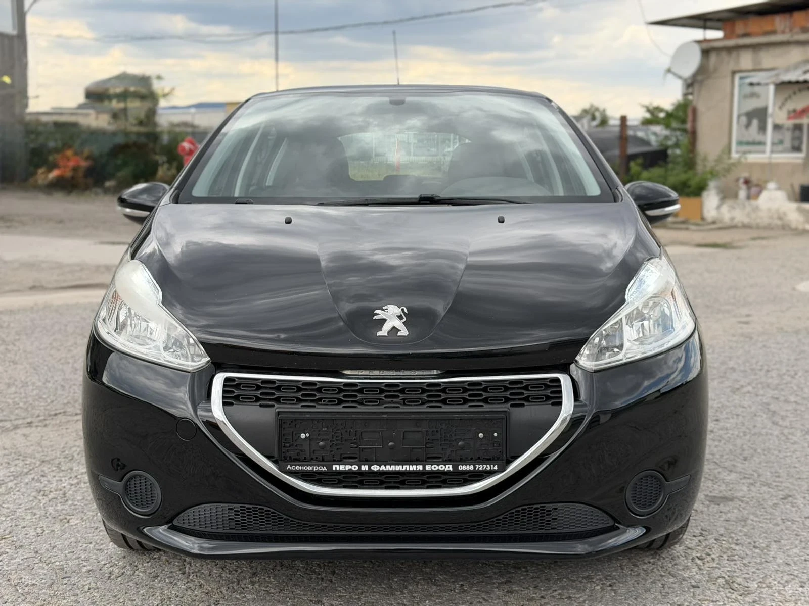 Peugeot 208 1.2 VTI* 2016г.* 100 000 KM., снимка 2 - Автомобили и джипове - 55156962