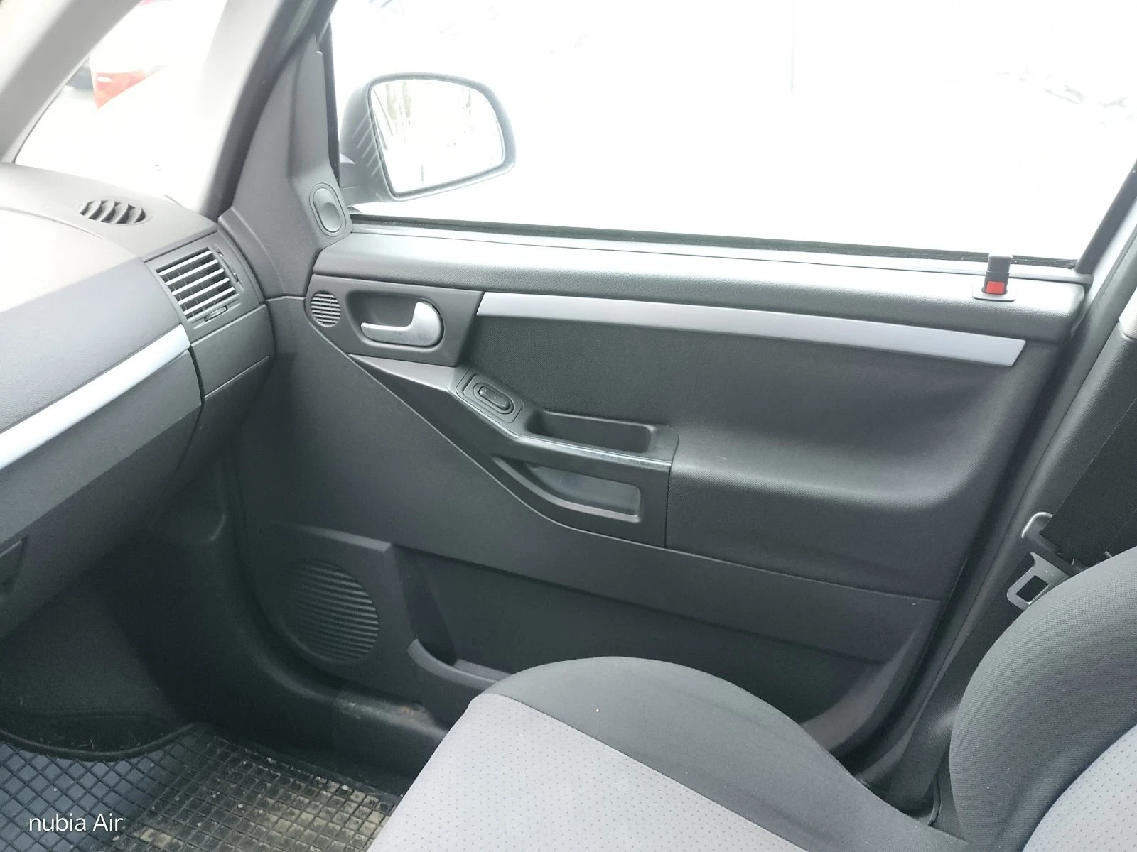 Opel Meriva, снимка 9 - Автомобили и джипове - 55157617