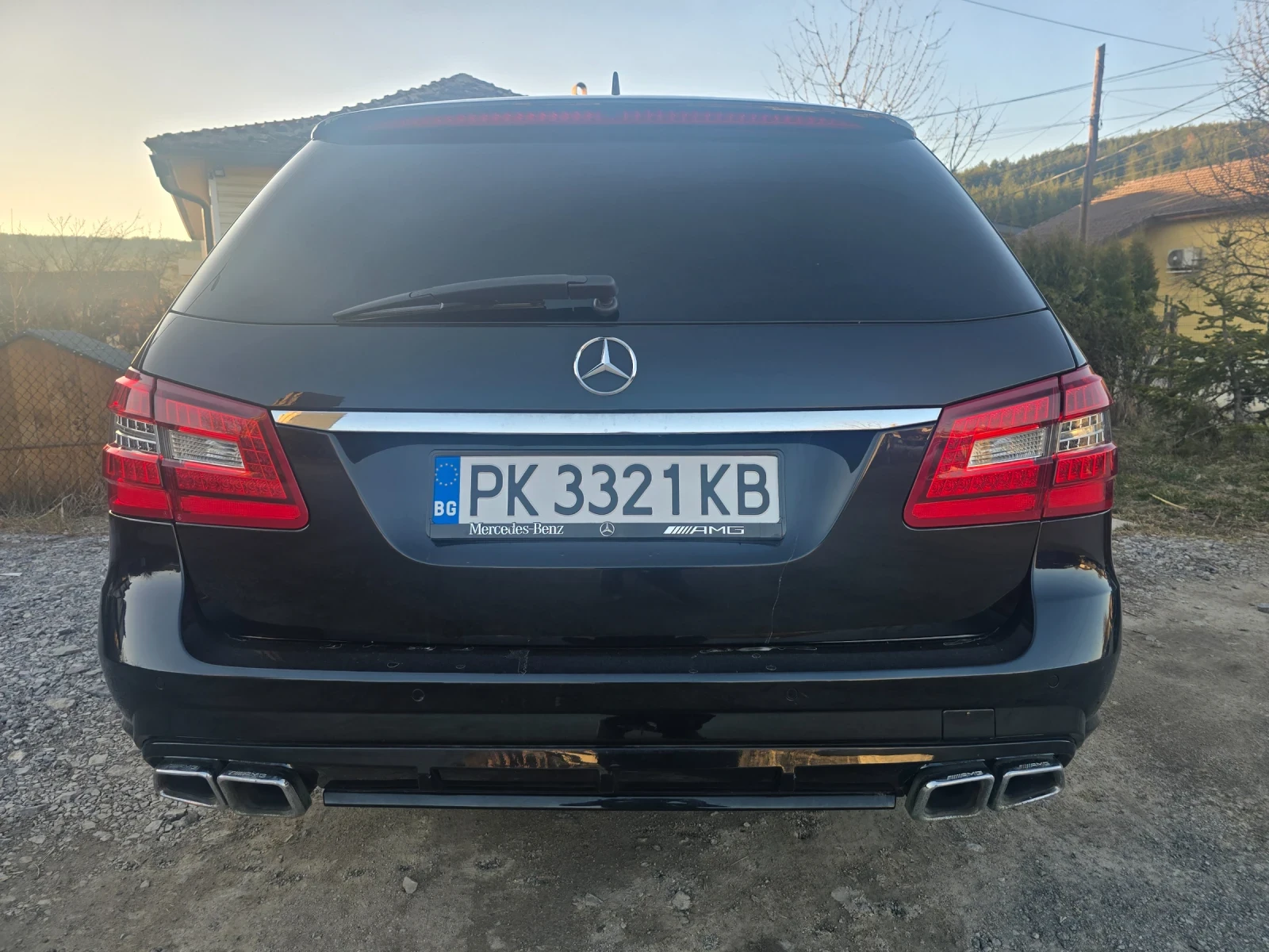 Mercedes-Benz E 350 4 matik AMG activ saund, снимка 7 - Автомобили и джипове - 55589702
