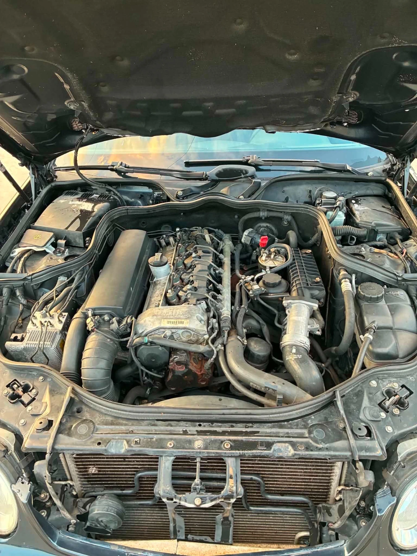 Mercedes-Benz E 270 2700, снимка 9 - Автомобили и джипове - 55781473