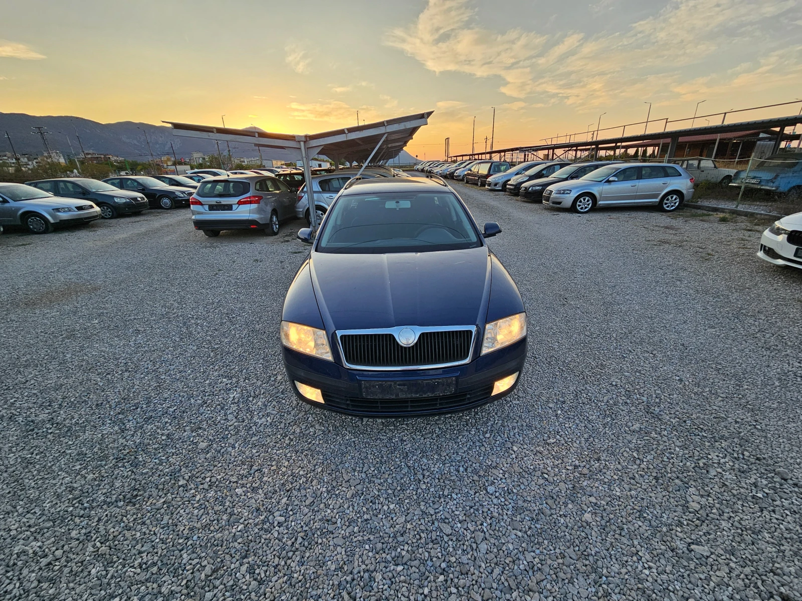 Skoda Octavia 1.9 TDI 105kc , снимка 2 - Автомобили и джипове - 56155988