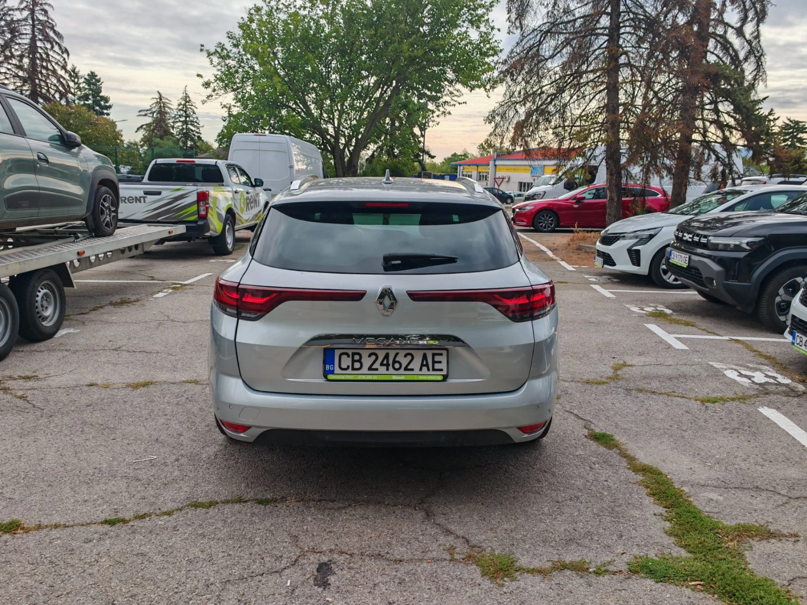 Renault Megane 1.3TCe автоматик 7-EDC, снимка 6 - Автомобили и джипове - 56252046