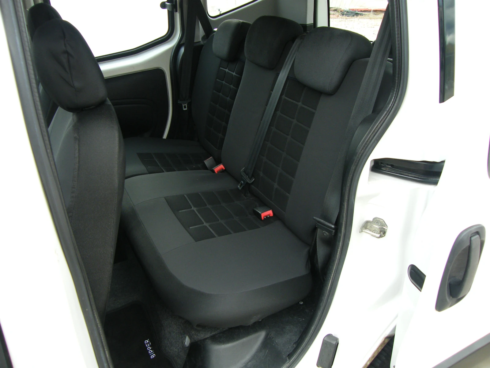 Peugeot Bipper 1.3 HDI Tepee, снимка 9 - Автомобили и джипове - 56532318
