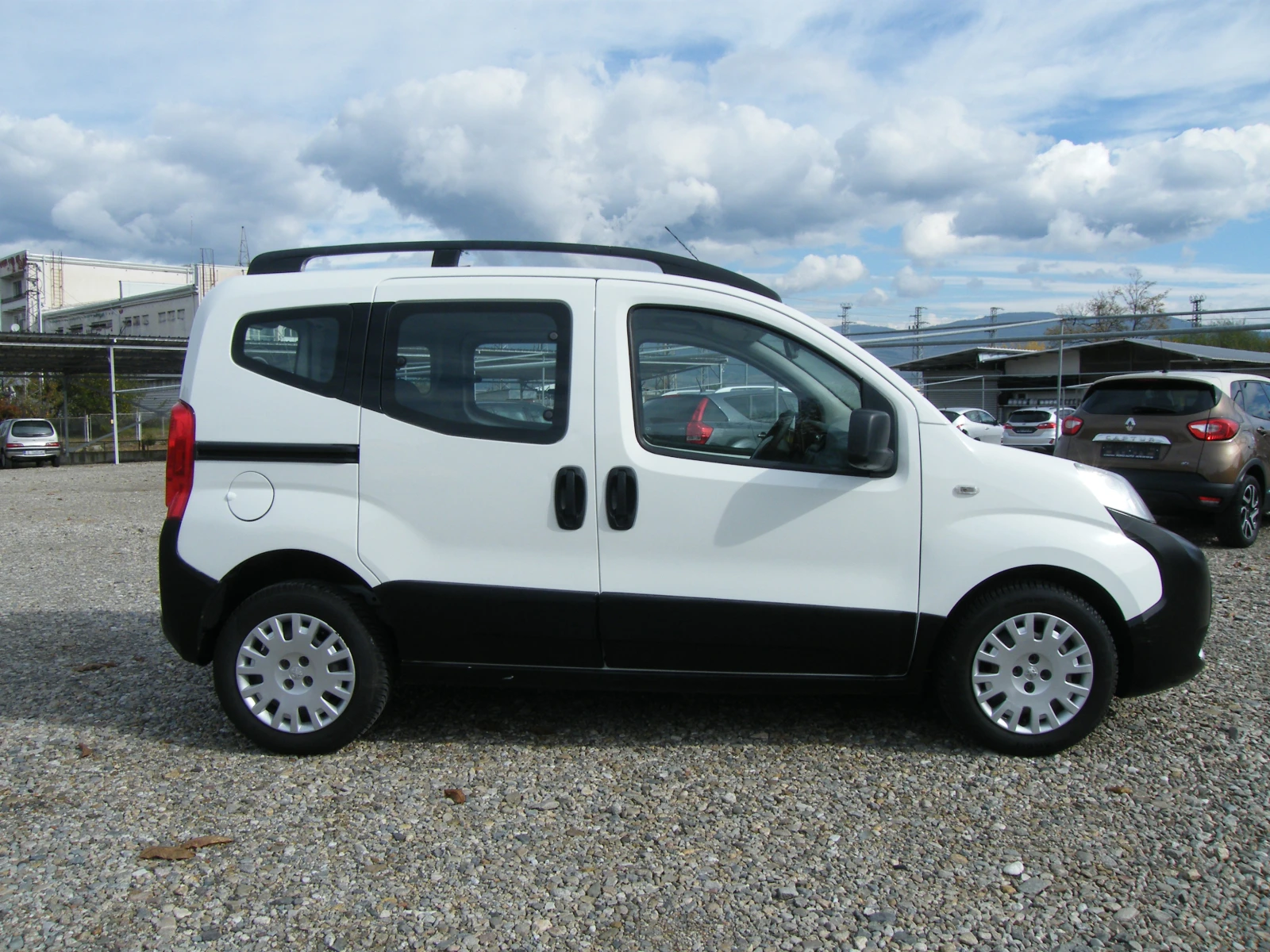 Peugeot Bipper 1.3 HDI Tepee, снимка 3 - Автомобили и джипове - 56532318
