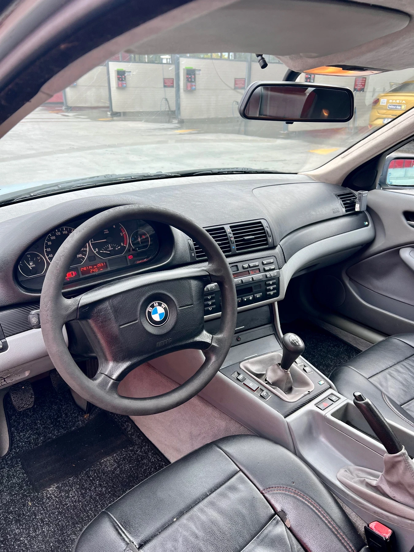 BMW 320 2.0d 150 Face Алкантара, снимка 8 - Автомобили и джипове - 56565205