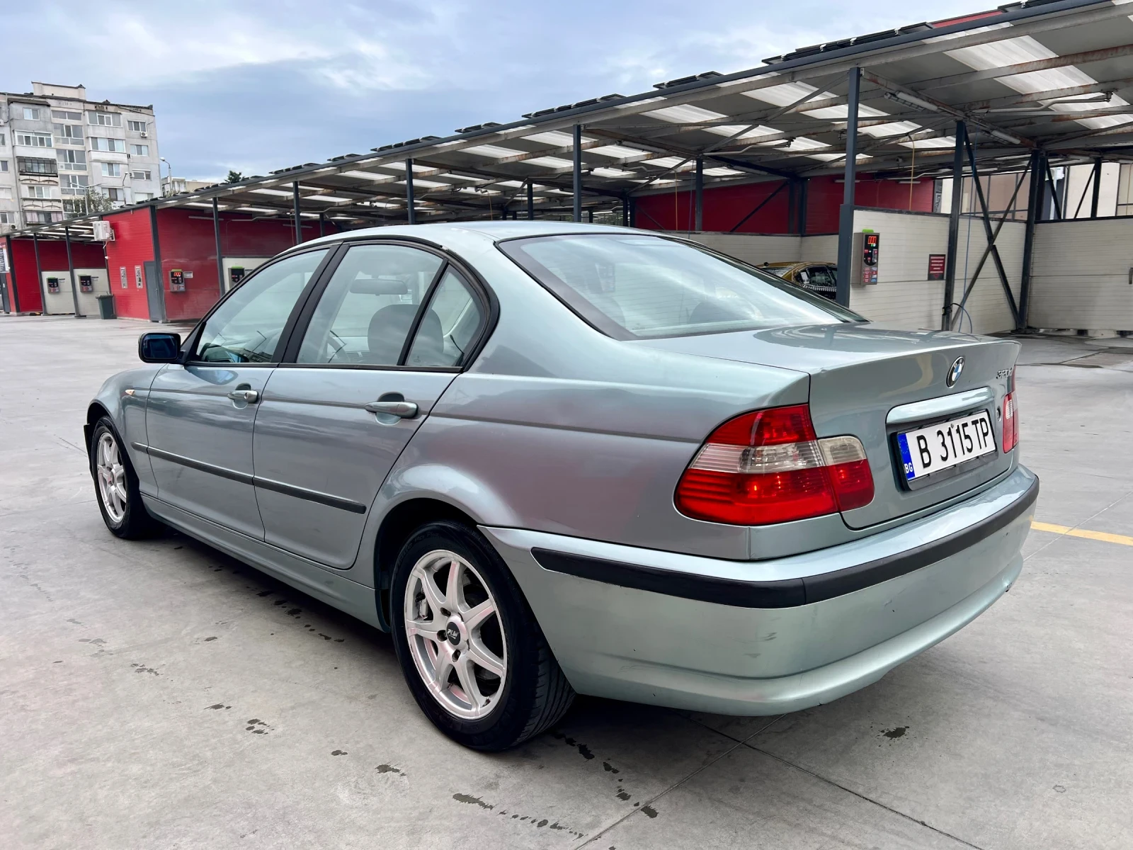 BMW 320 2.0d 150 Face Алкантара, снимка 3 - Автомобили и джипове - 56565205