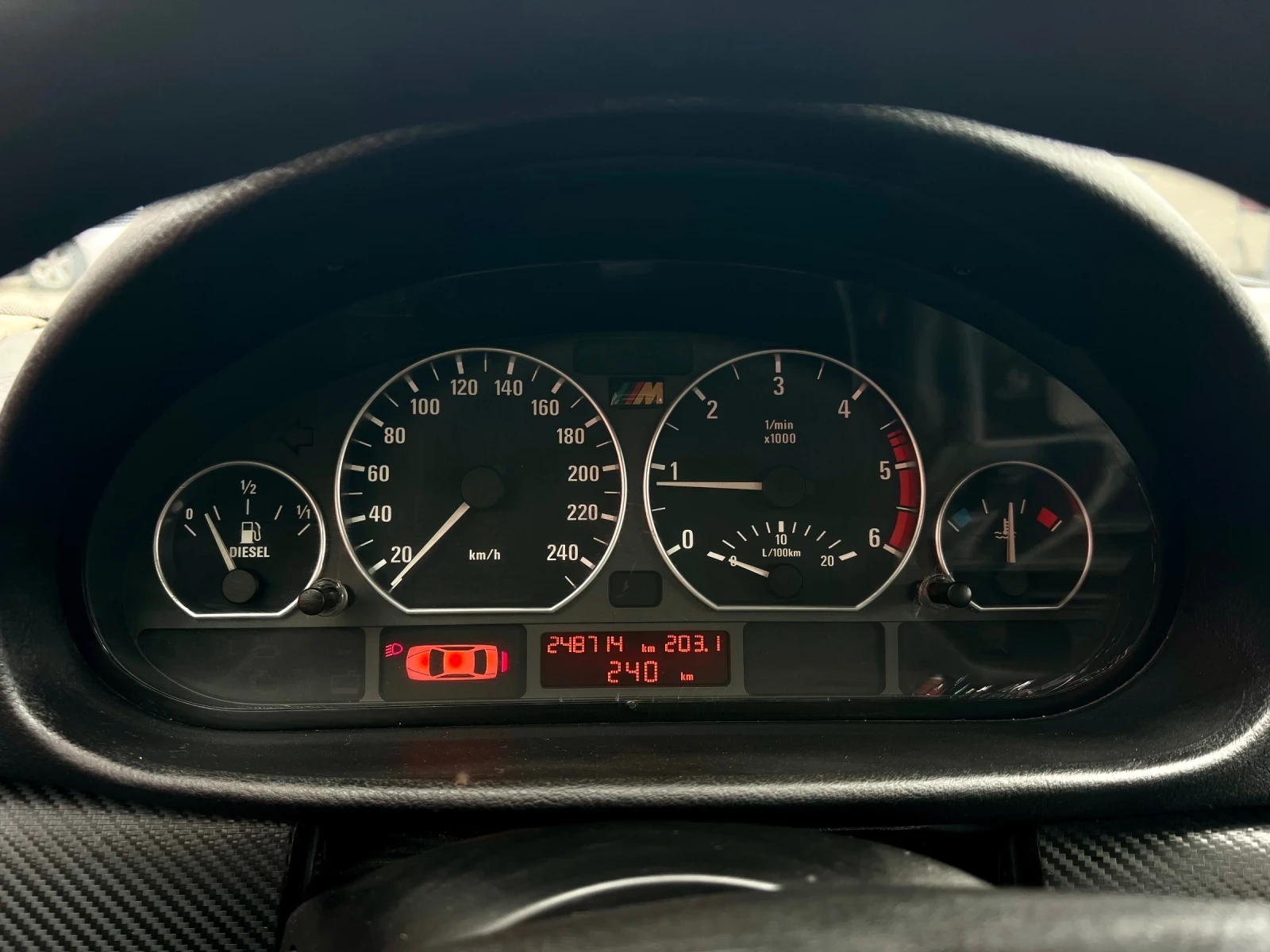 BMW 320 2.0d 150 Face Алкантара, снимка 10 - Автомобили и джипове - 56565205