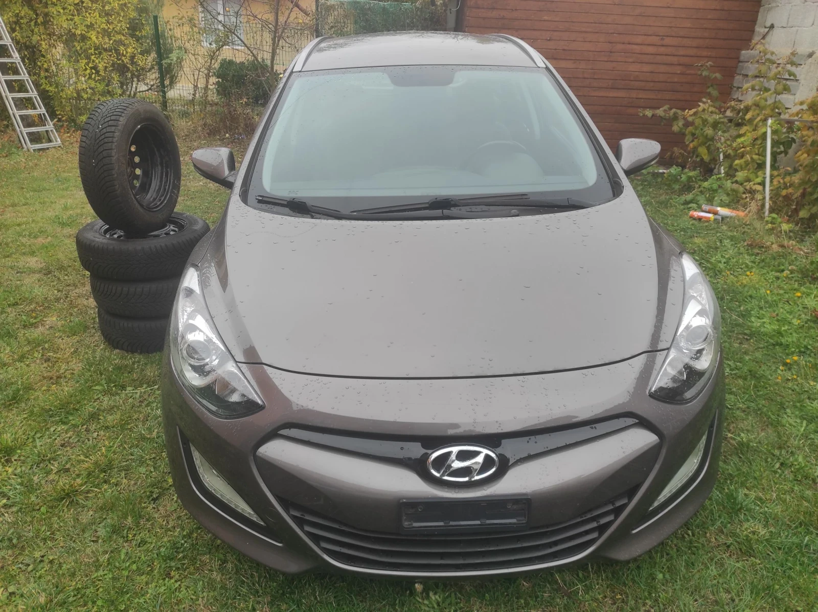Hyundai I30 1.6i Швейцария!, снимка 2 - Автомобили и джипове - 56723105