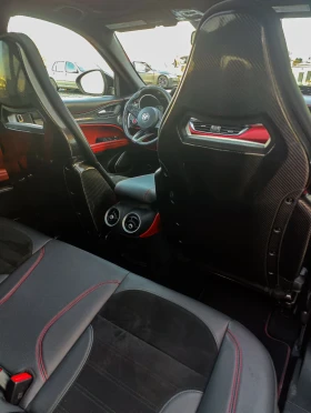 Alfa Romeo Stelvio Quadrifoglio , снимка 5