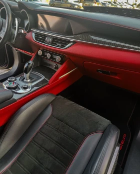 Alfa Romeo Stelvio Quadrifoglio , снимка 10
