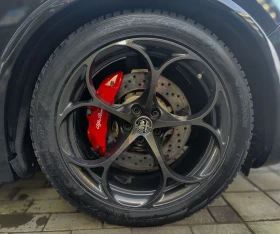 Alfa Romeo Stelvio Quadrifoglio , снимка 12