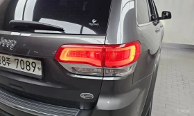 Jeep Grand cherokee 3.6 OVERLAND / ОБДУХ / DISTRONIC / PANO / ВЪЗДУХ, снимка 5