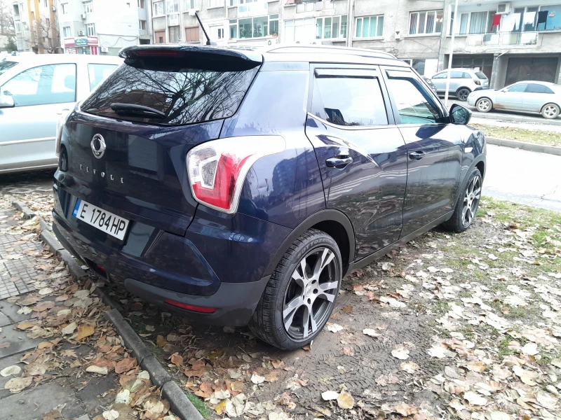 SsangYong Tivoli, снимка 4 - Автомобили и джипове - 48257560