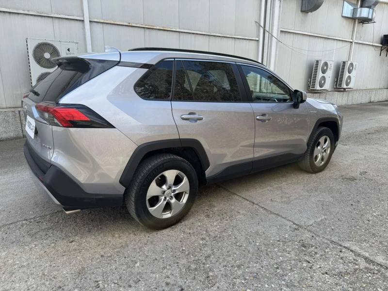 Toyota Rav4, снимка 7 - Автомобили и джипове - 49596865