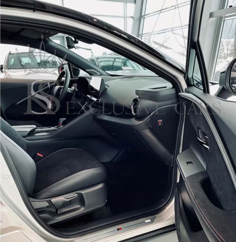 Toyota C-HR AWD* HYBRID* GR SPORT* PREMIERE* JBL* , снимка 13 - Автомобили и джипове - 51989745