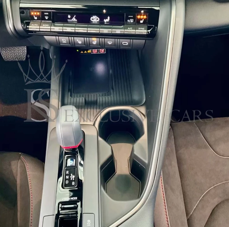 Toyota C-HR AWD* HYBRID* GR SPORT* PREMIERE* JBL* , снимка 10 - Автомобили и джипове - 51989745