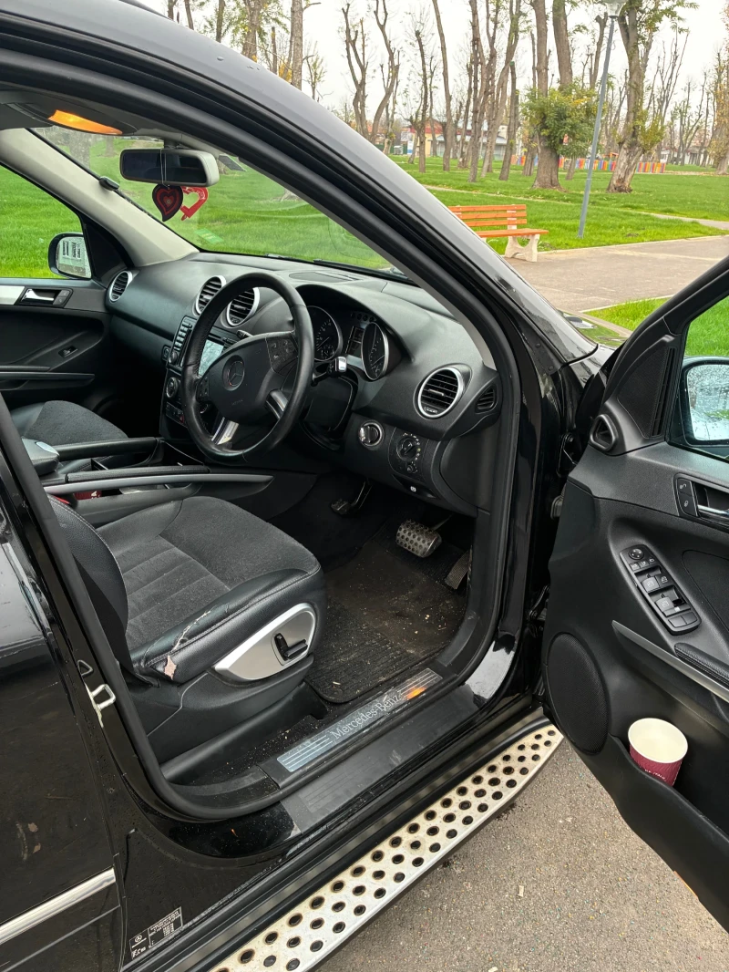 Mercedes-Benz ML 320, снимка 3 - Автомобили и джипове - 52639480