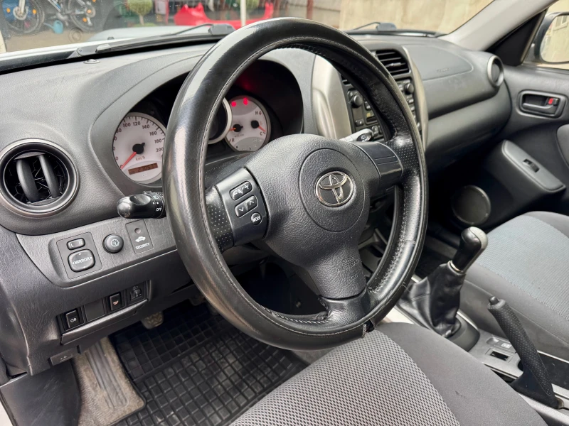 Toyota Rav4 2.0D4D-116к.с., снимка 11 - Автомобили и джипове - 52884062