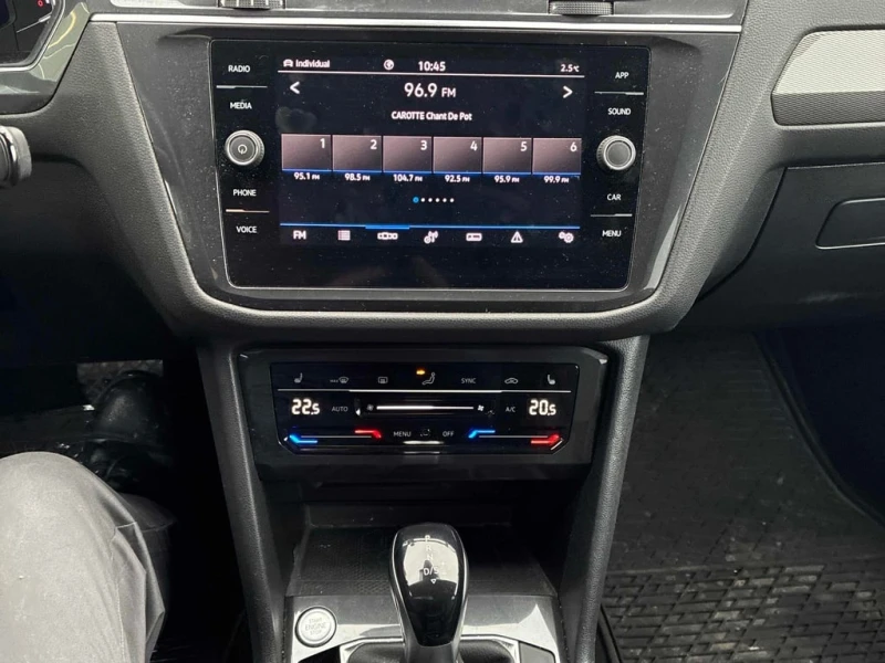 VW Tiguan * Comfortline * CARFAX * БЕЗ ПЪРВОНАЧАЛНА ВНОСКА, снимка 8 - Автомобили и джипове - 53080309