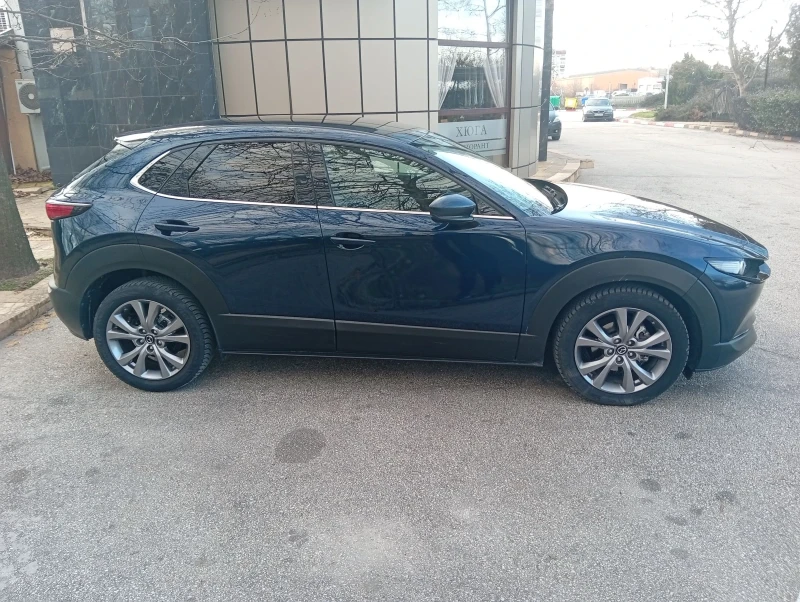 Mazda CX-30, снимка 6 - Автомобили и джипове - 53403378