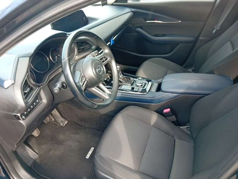 Mazda CX-30, снимка 12 - Автомобили и джипове - 53403378