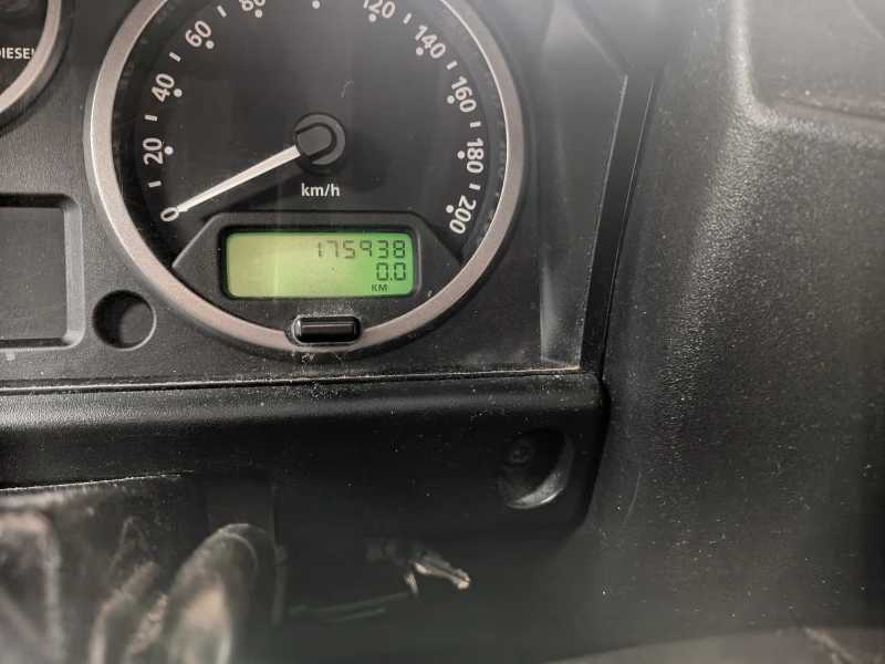 Land Rover Defender, снимка 8 - Автомобили и джипове - 53519626