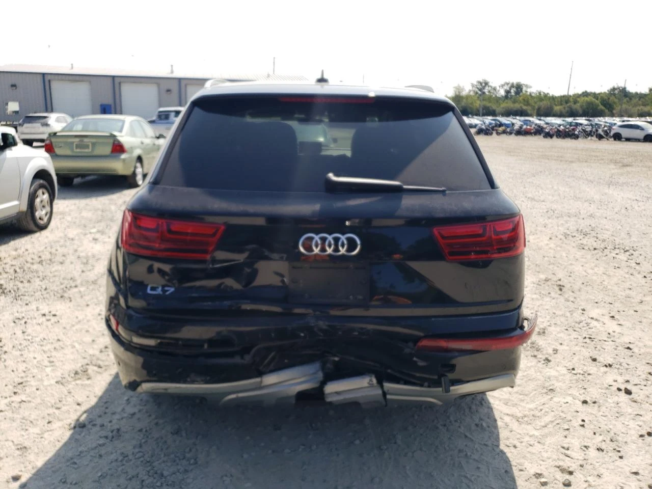 Audi Q7 PREMIUM PLUS* ДИГ.ТАБЛО* QUATTRO* BOSE* ОБДУХ*  - изображение 5